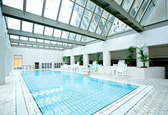 Pool & Sauna