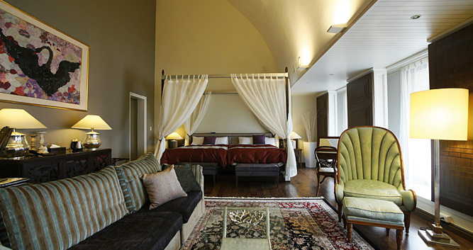 Presidential Maisonette Pet